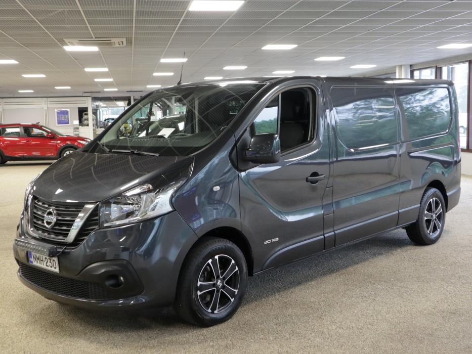 NISSAN NV300 2021