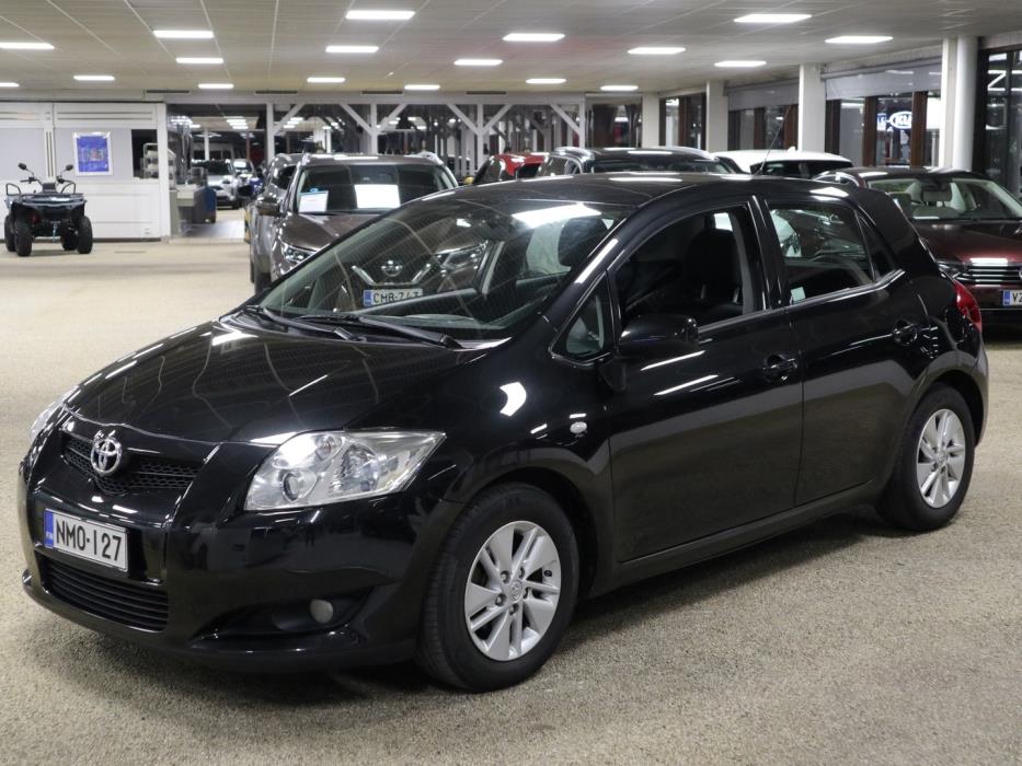 TOYOTA Auris 2007