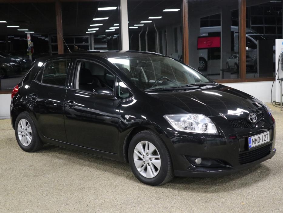 TOYOTA Auris 2007