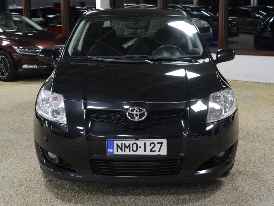 TOYOTA Auris 2007