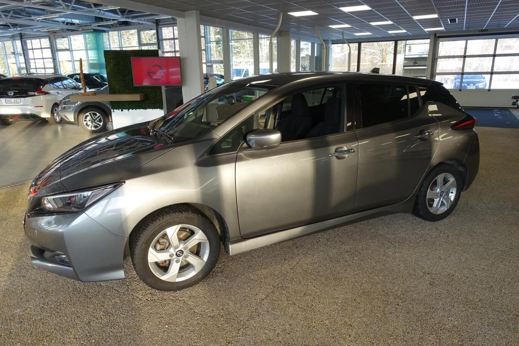 NISSAN Leaf 2022