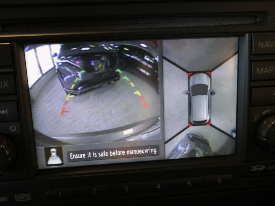 NISSAN Qashqai 2013