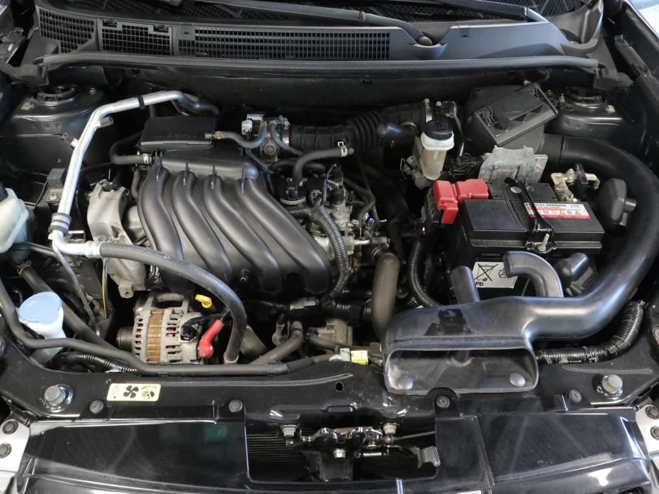 NISSAN Qashqai 2013