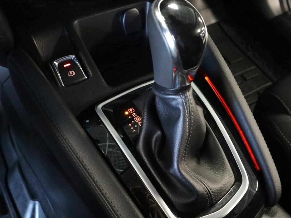 NISSAN Qashqai 2019