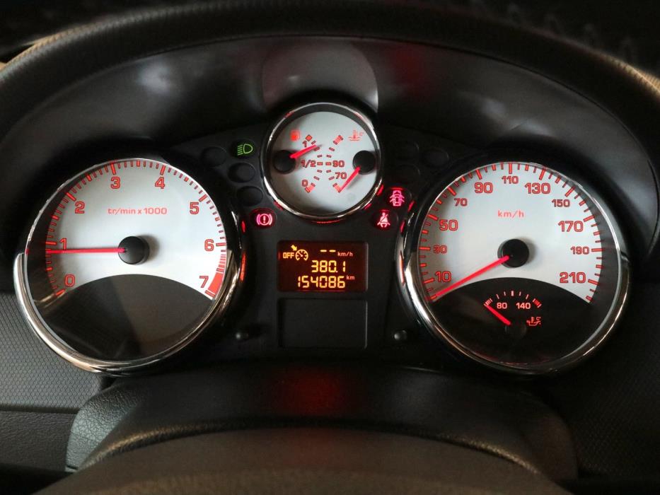 PEUGEOT 207 2008
