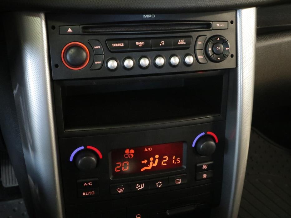PEUGEOT 207 2008