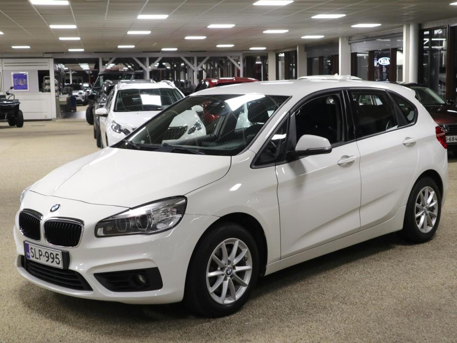 BMW 218 2015