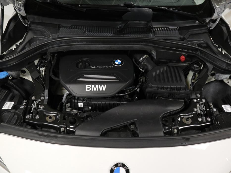 BMW 218 2015