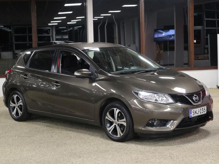 NISSAN Pulsar 2015