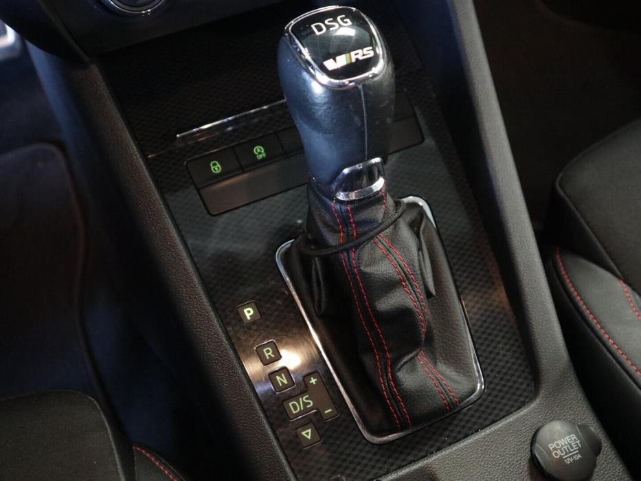 SKODA Octavia 2014