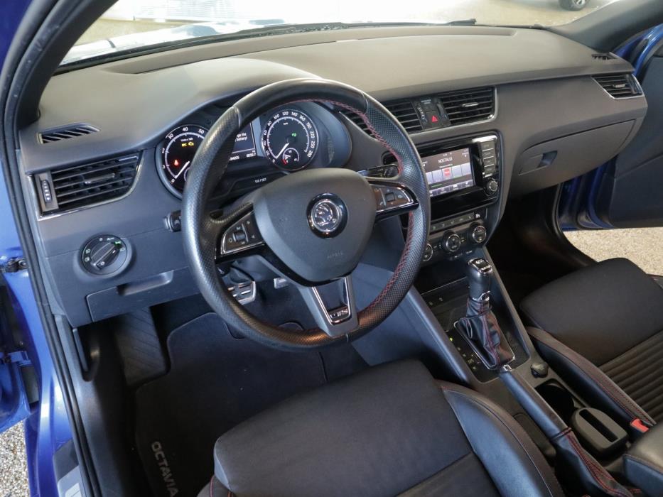 SKODA Octavia 2014