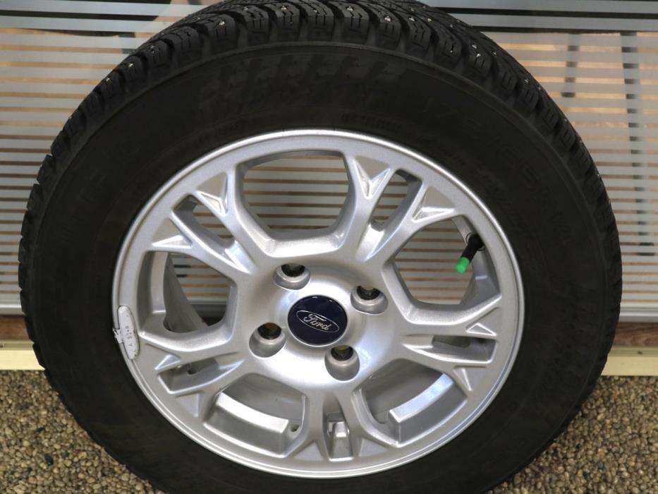 FORD Fiesta 2016