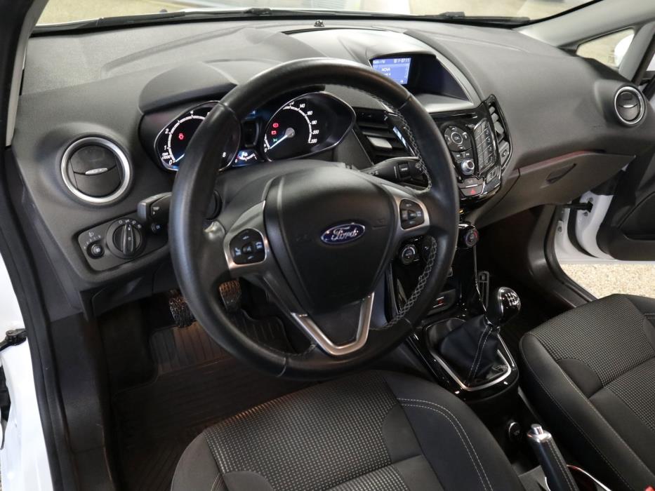 FORD Fiesta 2016