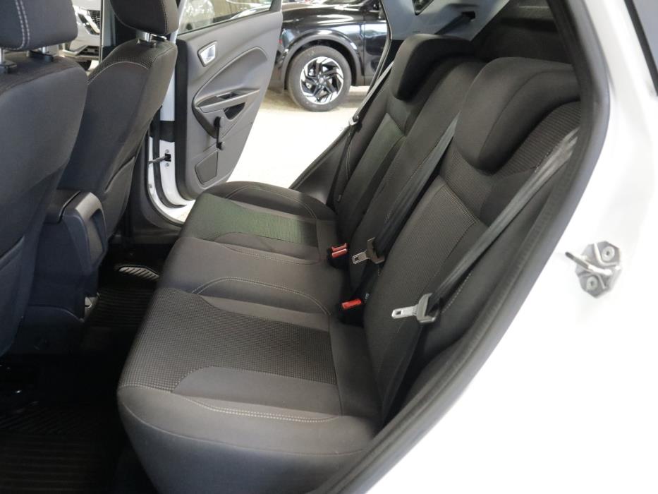 FORD Fiesta 2016