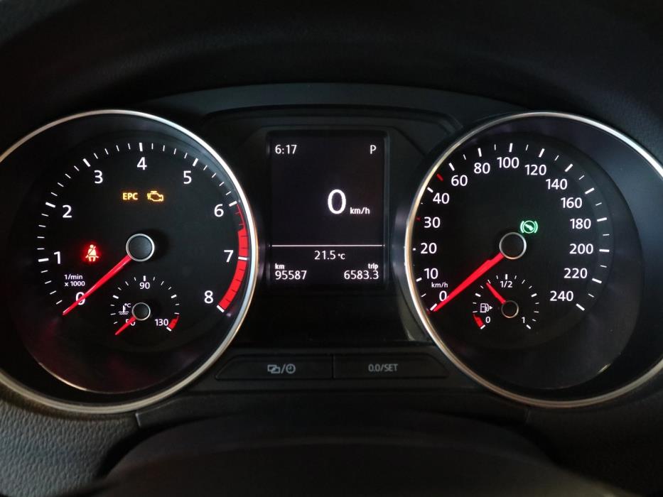 VOLKSWAGEN Polo 2017