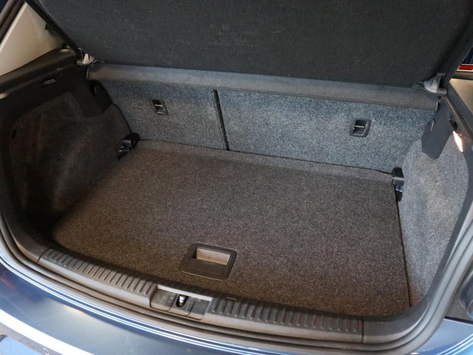 VOLKSWAGEN Polo 2017