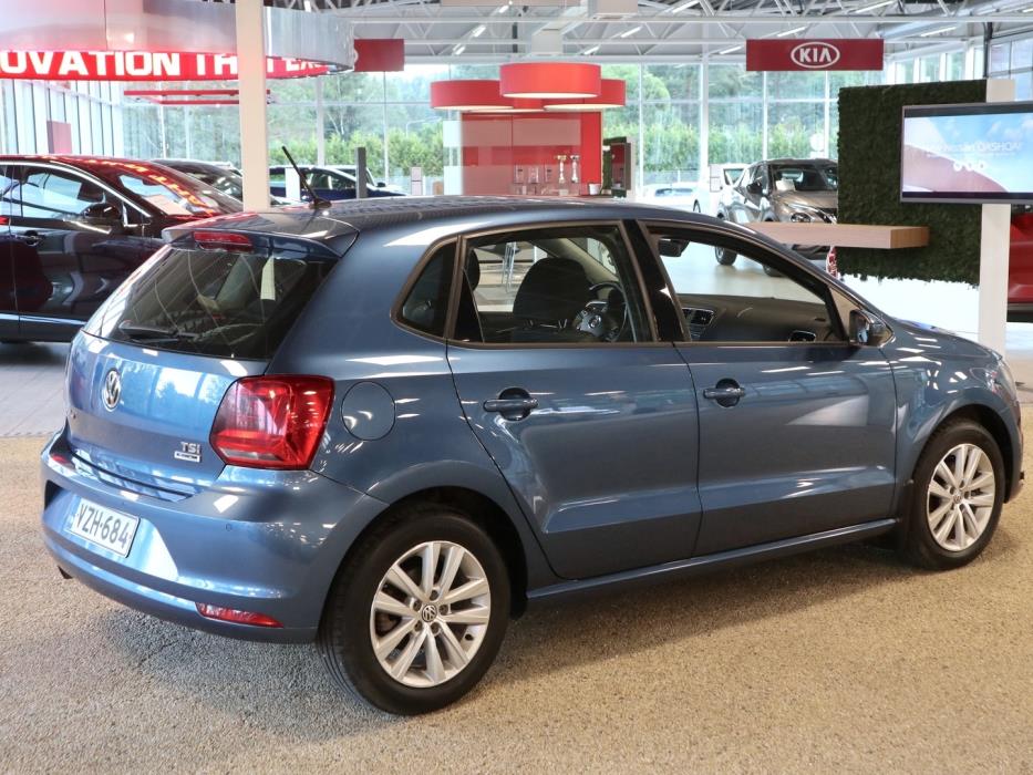 VOLKSWAGEN Polo 2017