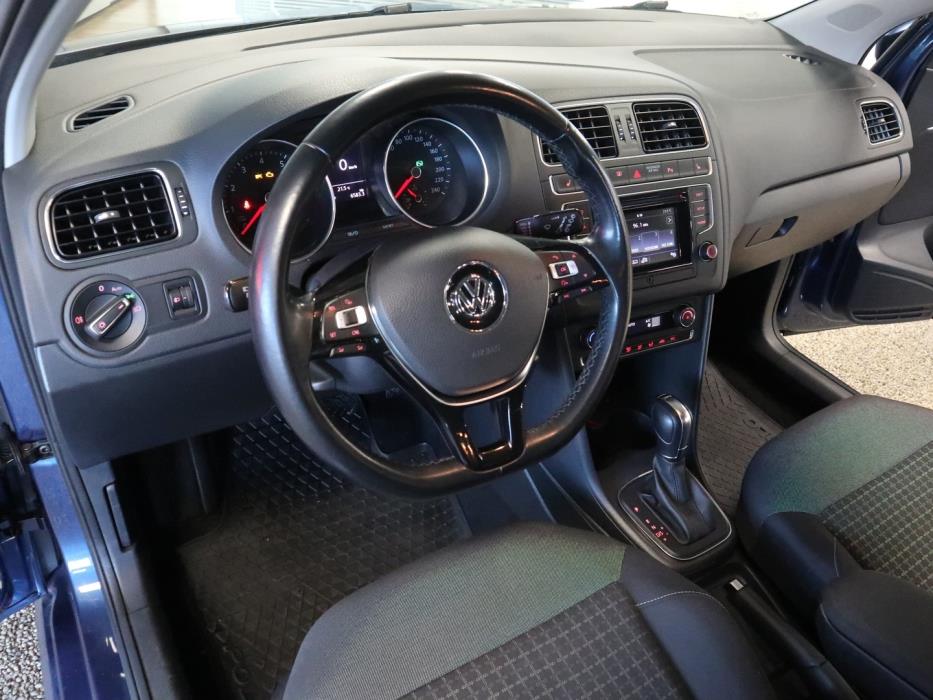 VOLKSWAGEN Polo 2017