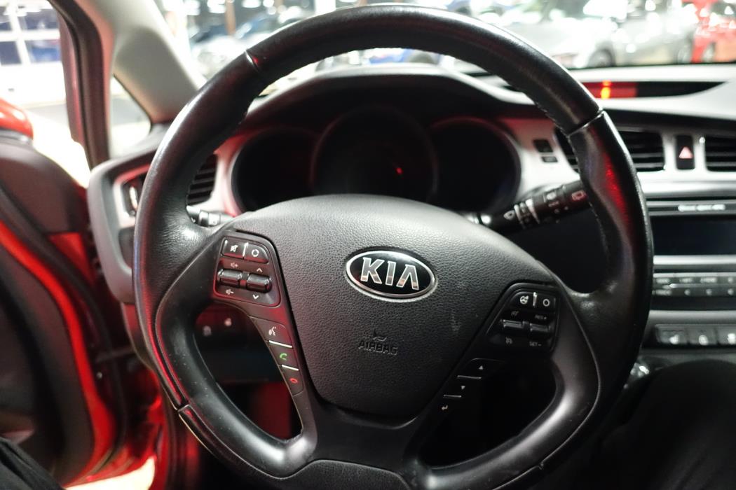 KIA cee'd 2014