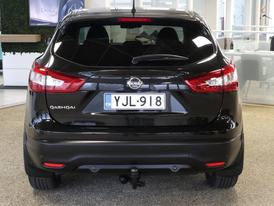 NISSAN Qashqai 2017
