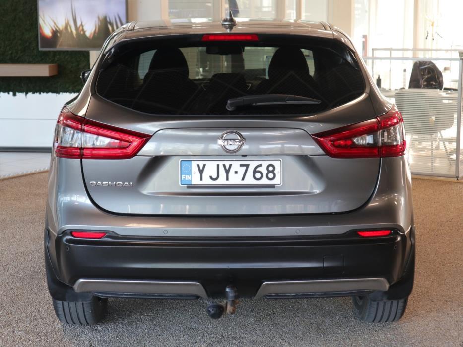 NISSAN Qashqai 2018