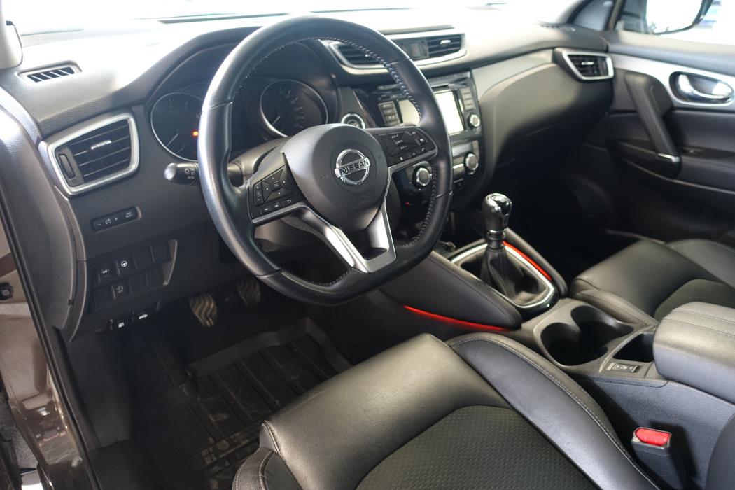 NISSAN QASHQAI 2019