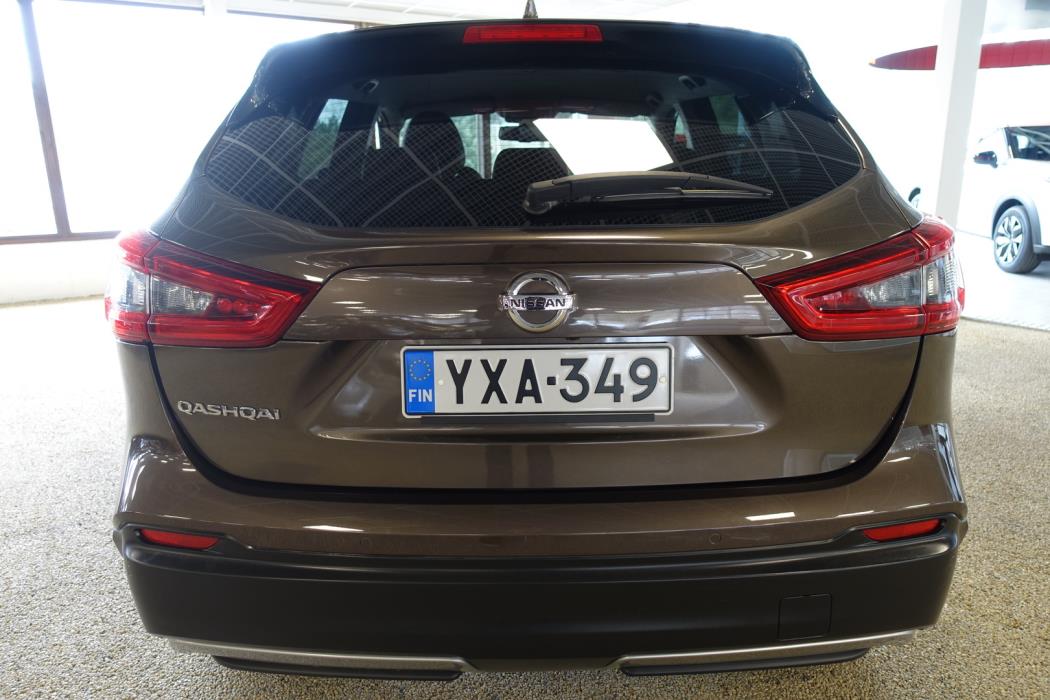 NISSAN QASHQAI 2019