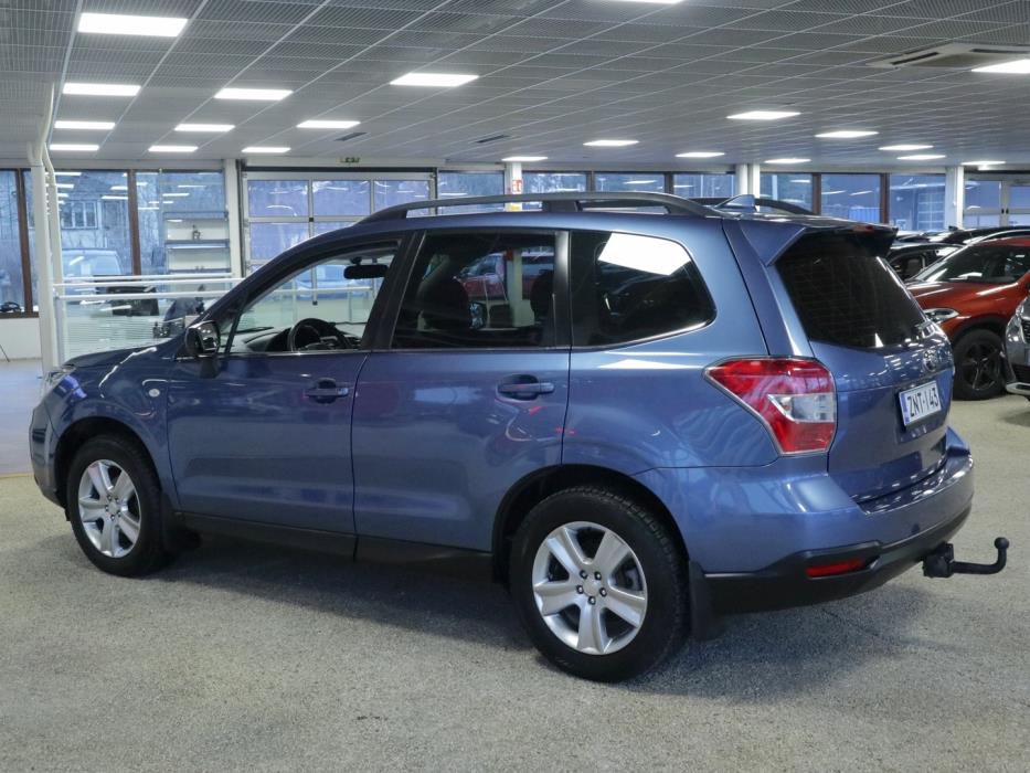 SUBARU Forester 2015