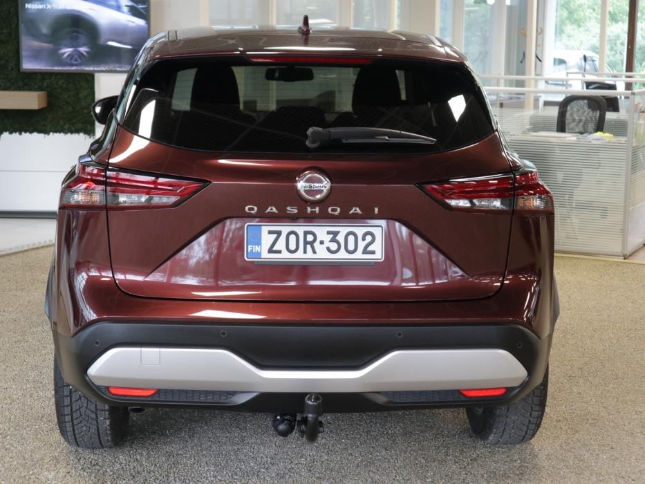 NISSAN Qashqai 2022