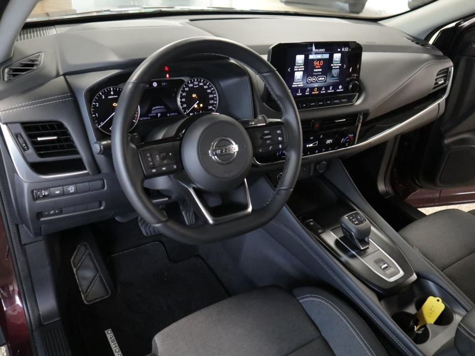 NISSAN Qashqai 2022