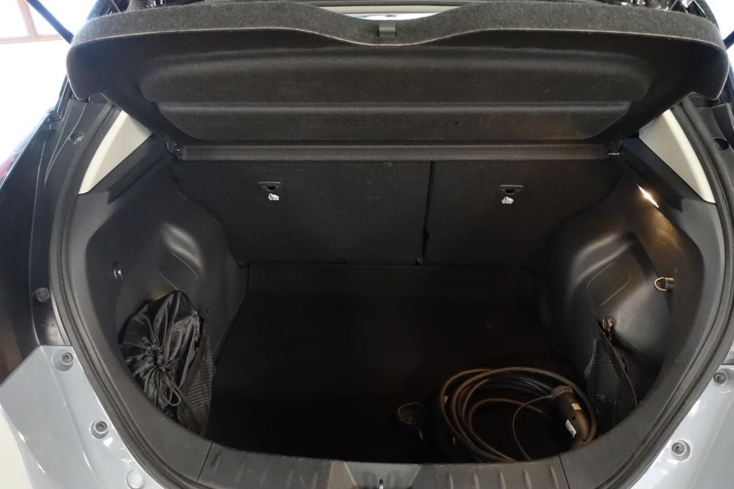 NISSAN Leaf 2023