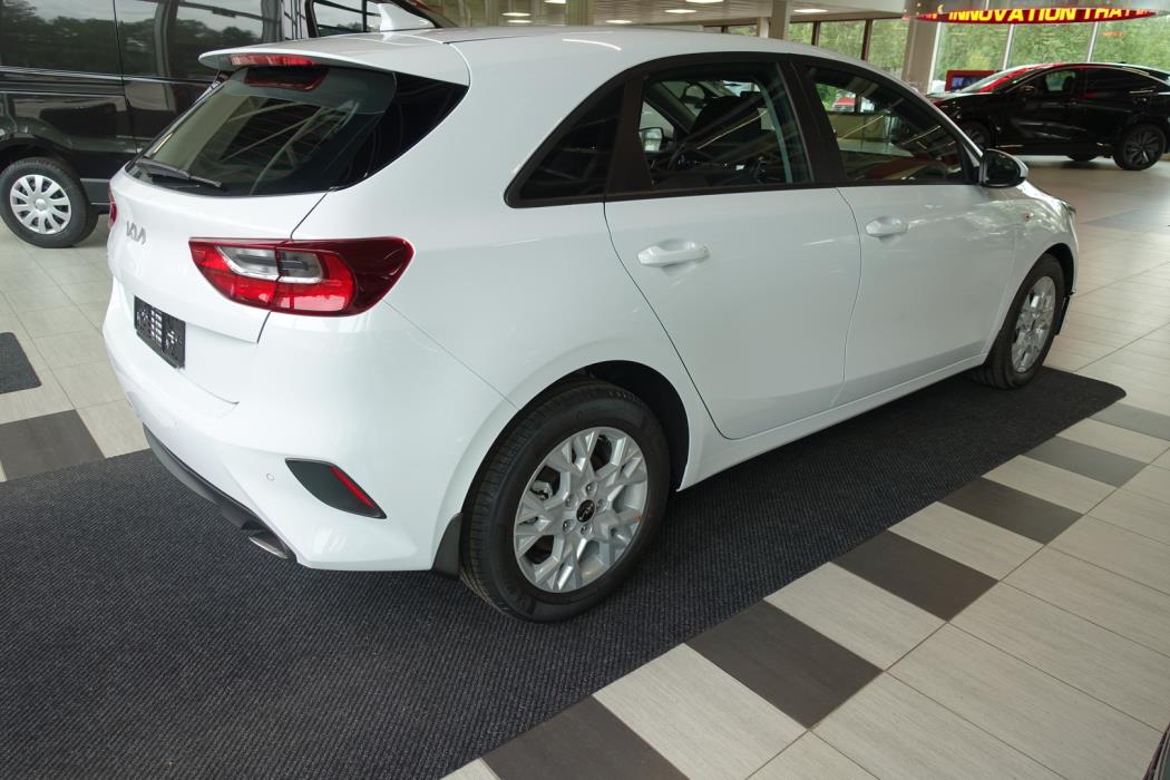 KIA Ceed 2025