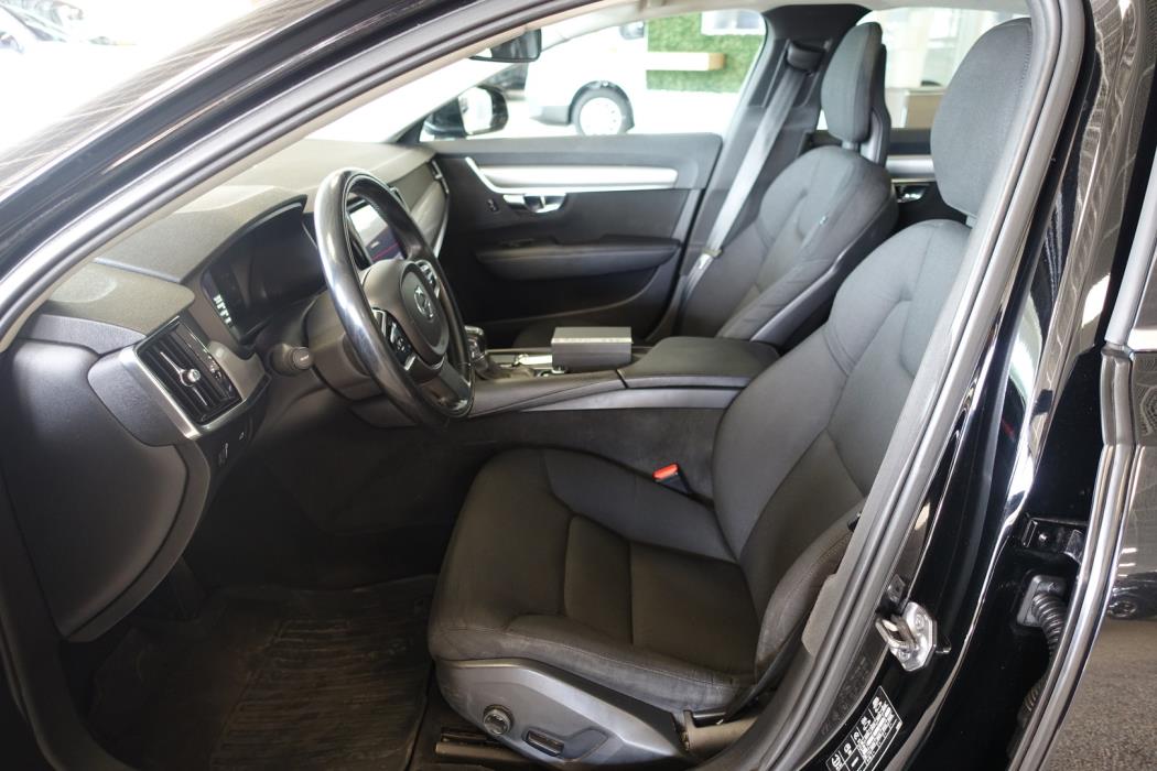 VOLVO S90 2016