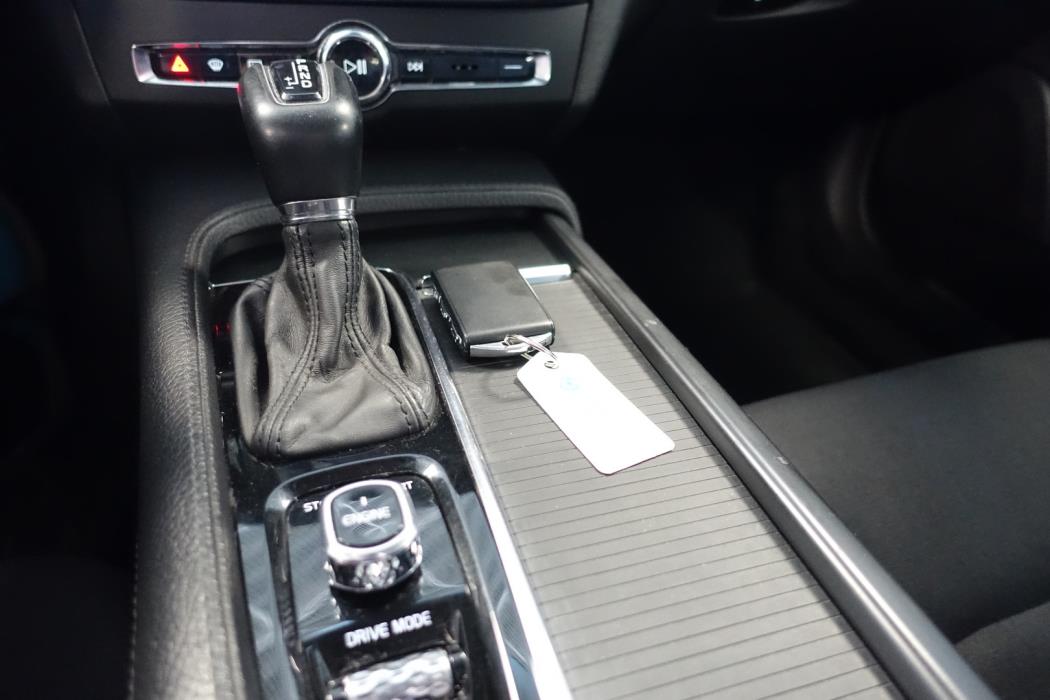 VOLVO S90 2016