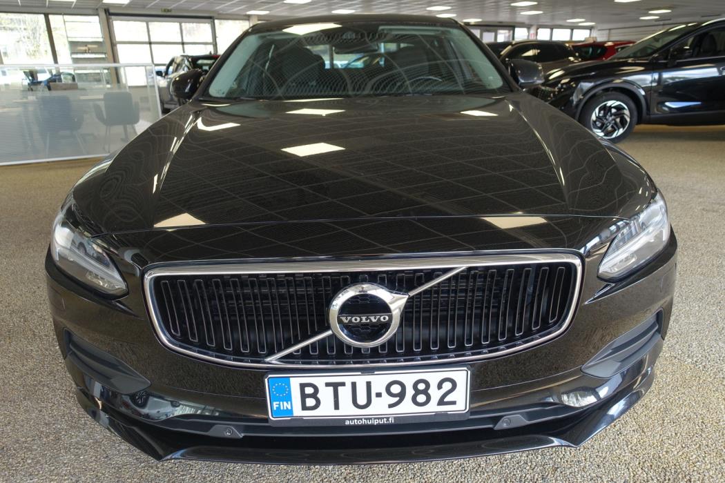 VOLVO S90 2016