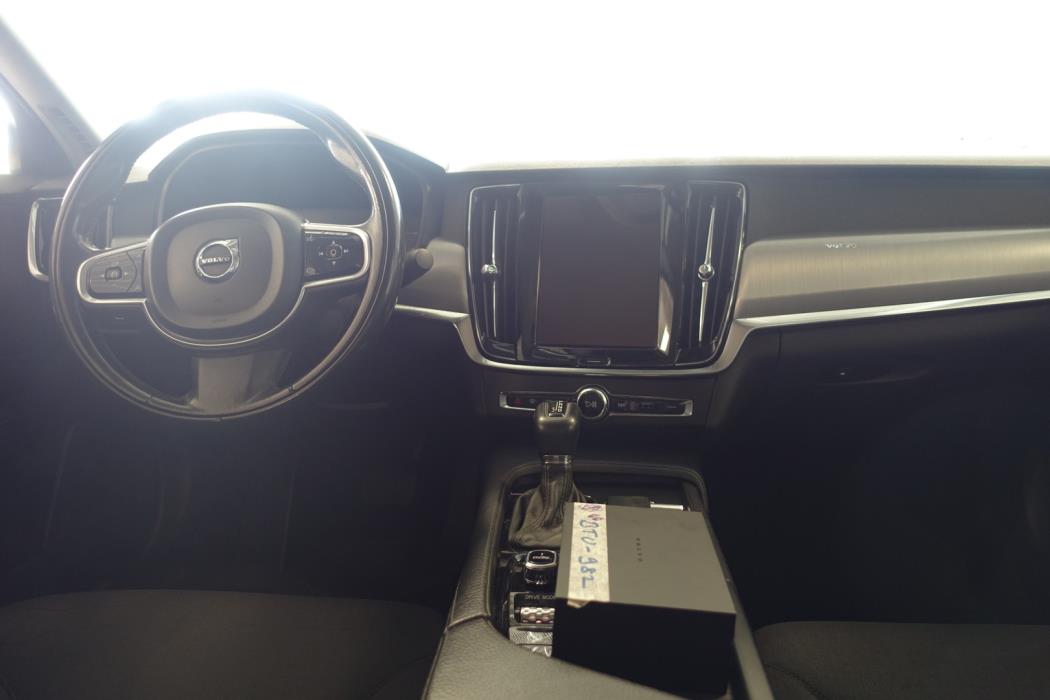 VOLVO S90 2016