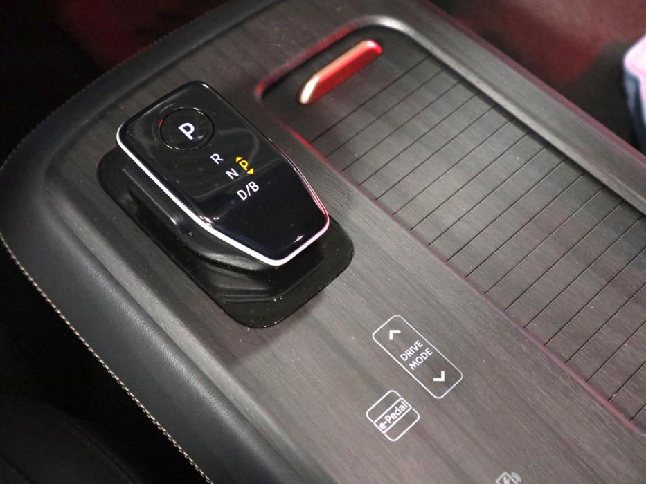 NISSAN Ariya 2024