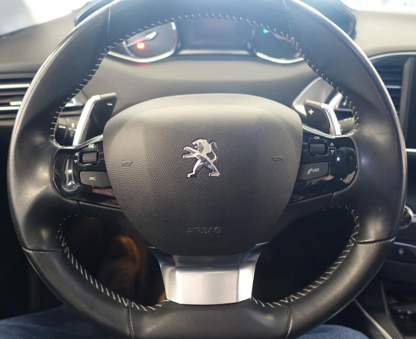 PEUGEOT 308 2019