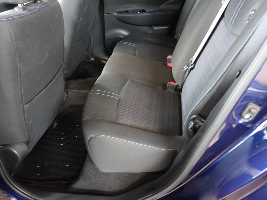 NISSAN Leaf 2022