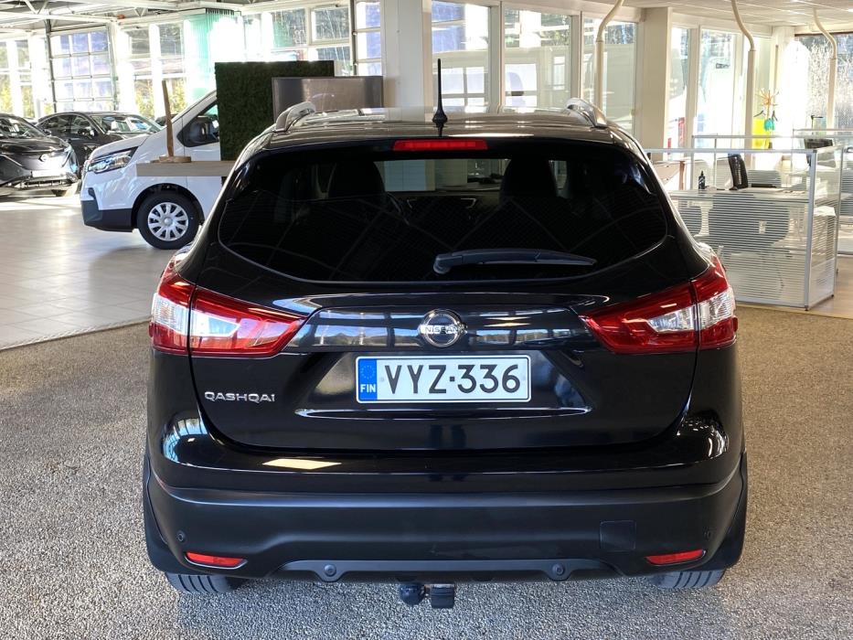 NISSAN Qashqai 2016