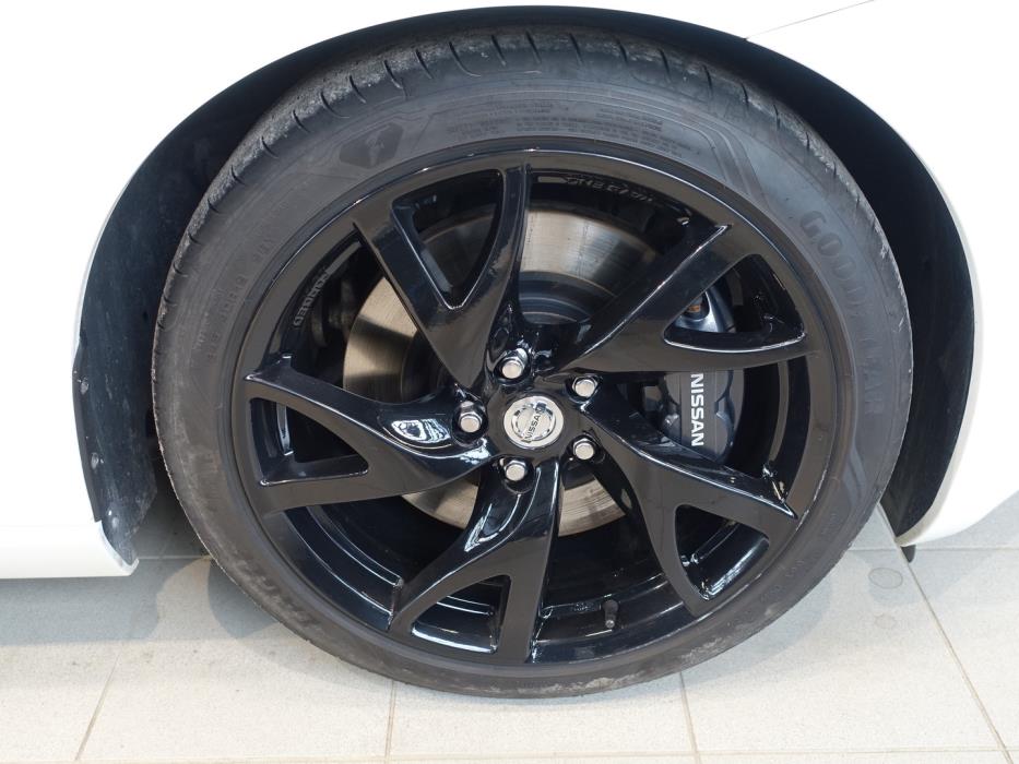 NISSAN 370Z 2011