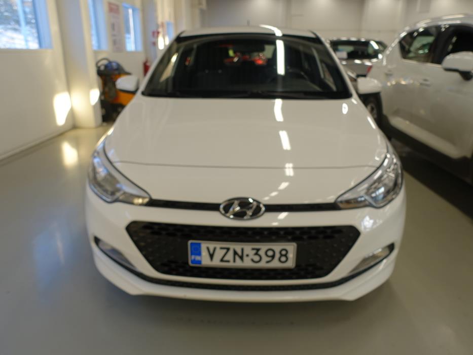 HYUNDAI i20 5d 2017
