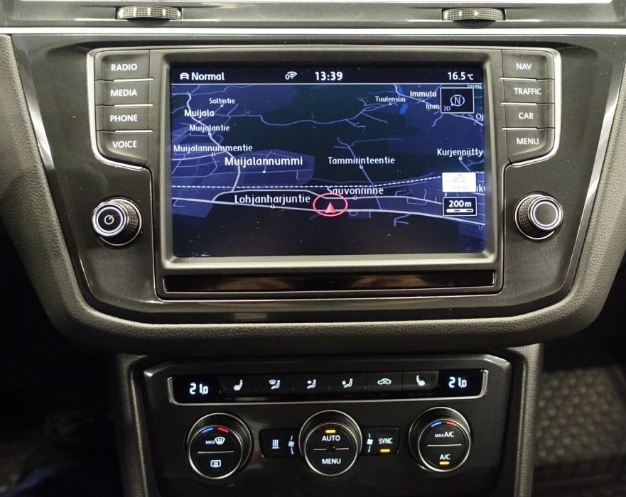 VOLKSWAGEN Tiguan 2017