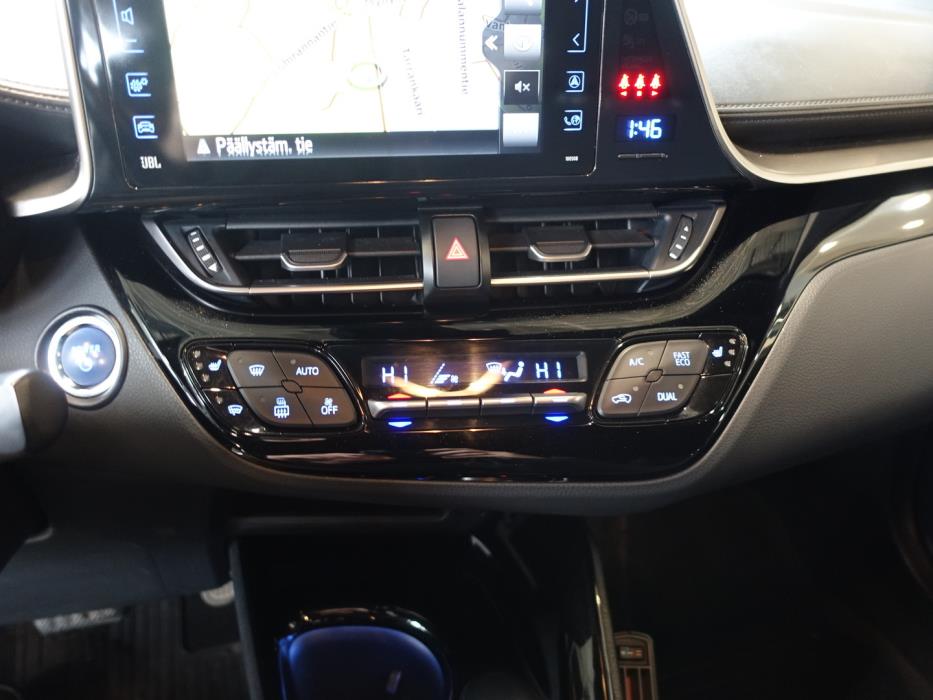 TOYOTA C-HR 2019