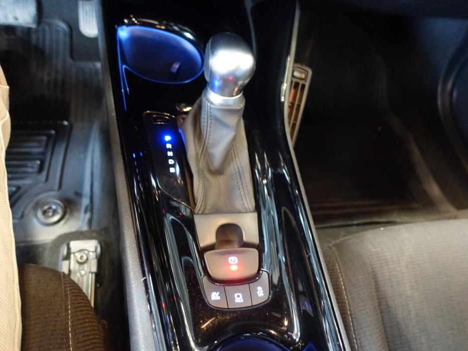 TOYOTA C-HR 2019