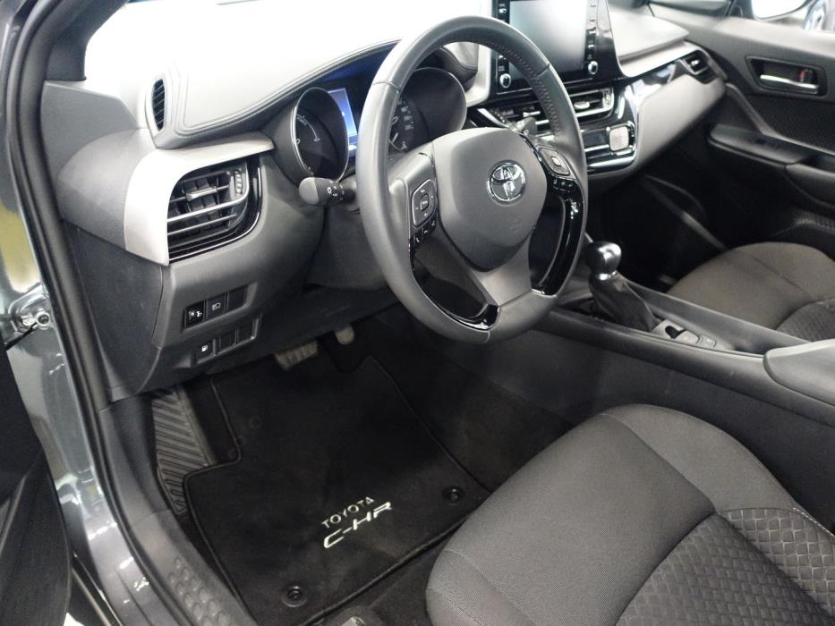 TOYOTA C-HR 2022