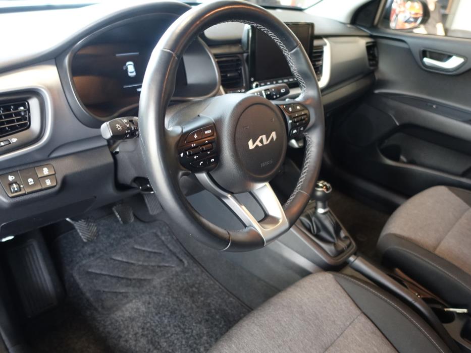 KIA Stonic 2025