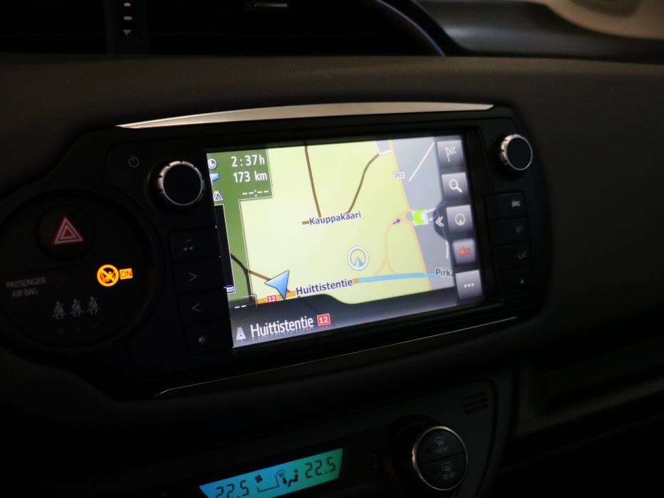 Toyota Yaris 2015
