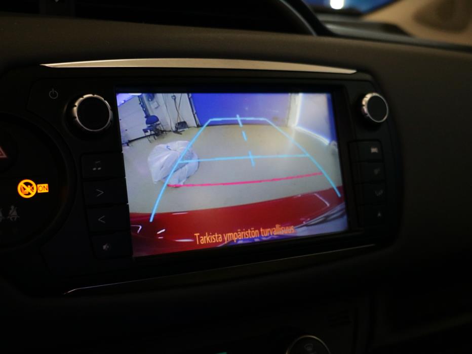 Toyota Yaris 2015