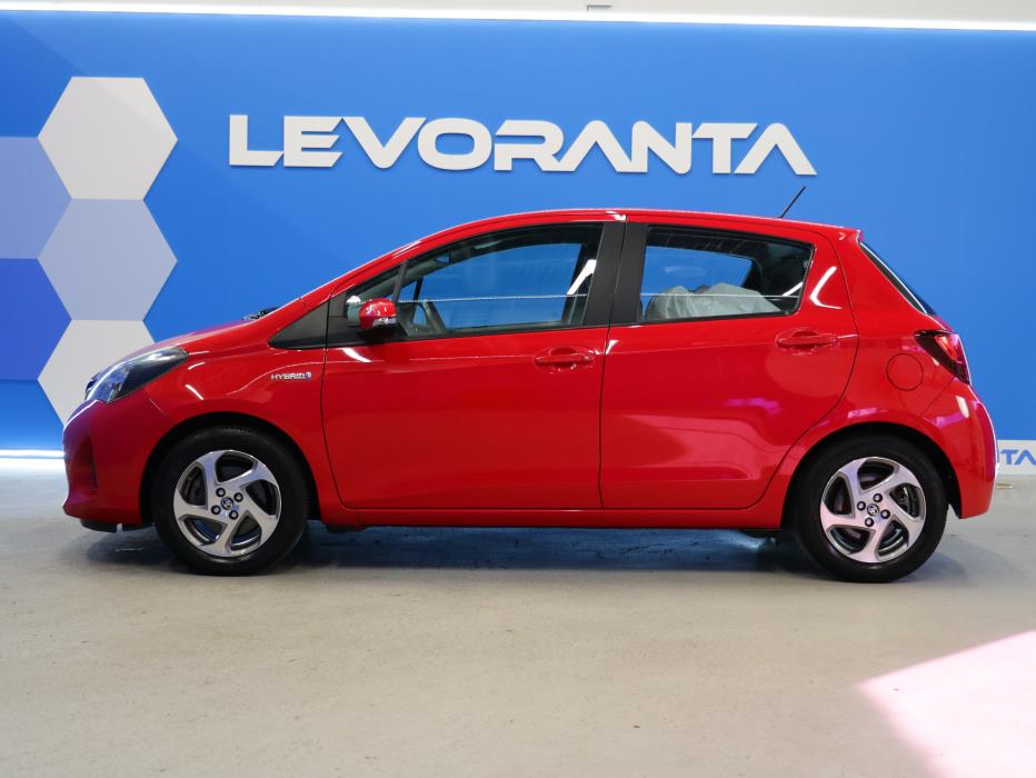 Toyota Yaris 2015